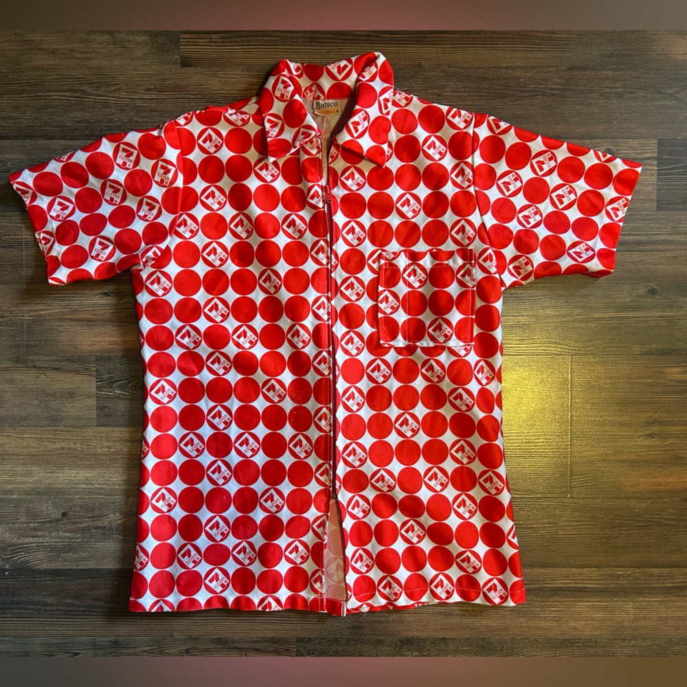 Vintage 70s 7/11 Uniform Polyester Shirt Size S